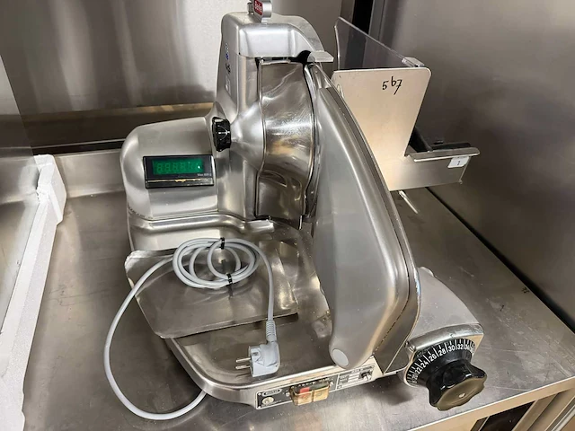 Berkel - 834s - snijmachine - afbeelding 2 van  3