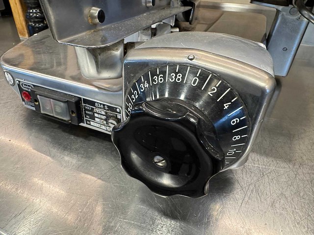 Berkel - 834s - tafelsnijmachine - afbeelding 4 van  7