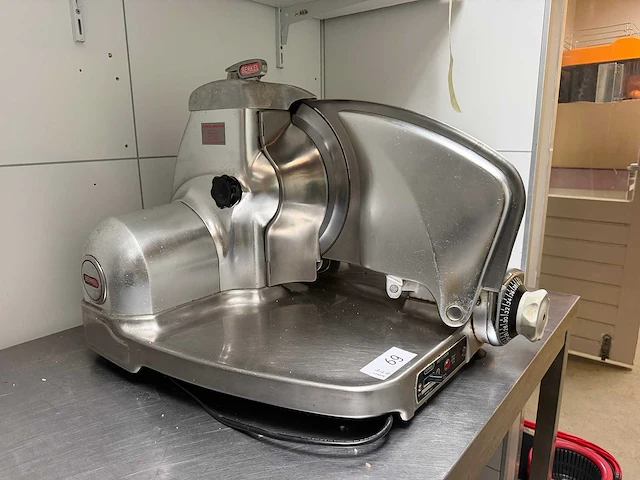 Berkel - model 834 - elektrische snijmachine - afbeelding 9 van  9