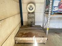 Berkel- 1946 - weegplatform - afbeelding 1 van  5
