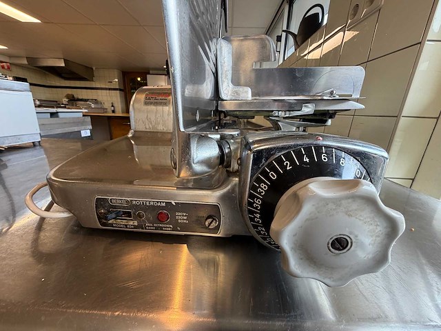 Berkel 834 rvs vleessnijmachine - afbeelding 5 van  5