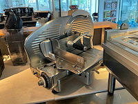 Berkel 834 tafelsnijmachine - afbeelding 2 van  3