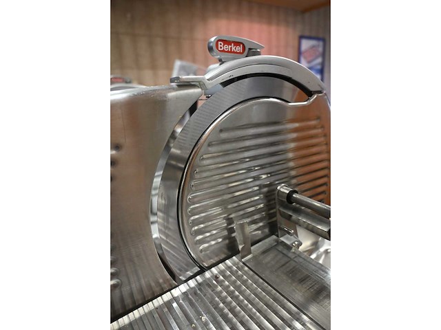 Berkel 834s rvs vleessnijmachine met digitale aflezing - afbeelding 8 van  8