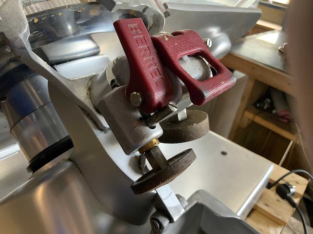 Berkel pro line gl30 snijmachine - afbeelding 2 van  3