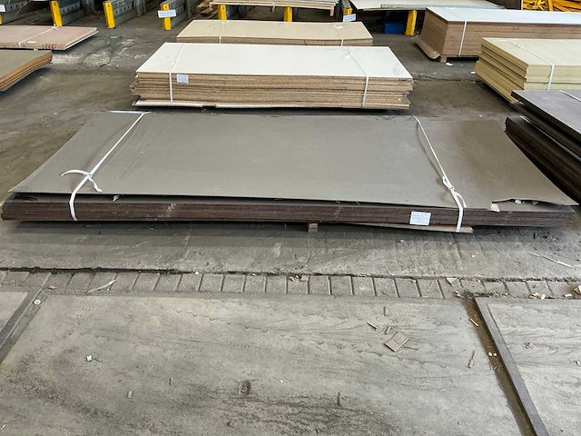 Berken betonplex 1530x3050x15 mm (7x) - afbeelding 2 van  6