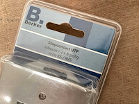 Berker k5 rvs utp wandcontactdoos (40x) - afbeelding 2 van  3