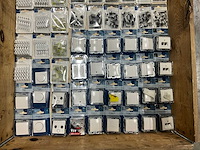 Berker partij divers schakelmaterieel (88x) - afbeelding 4 van  11