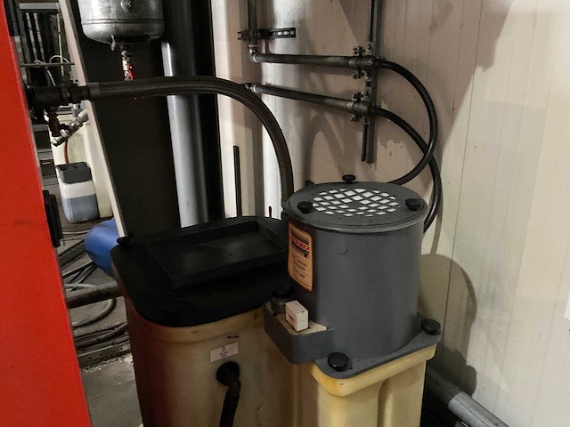 Berko - 2013 - br63v schroefcompressor - afbeelding 5 van  8