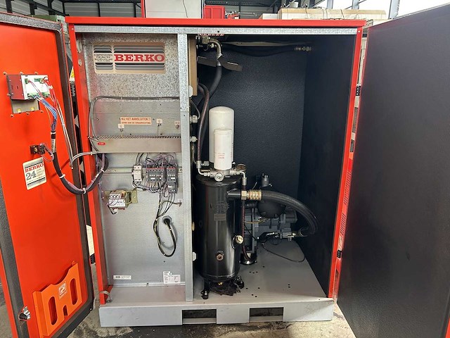 Berko - br21/10 + bfn 186 - schroefcompressor met droger - afbeelding 6 van  10