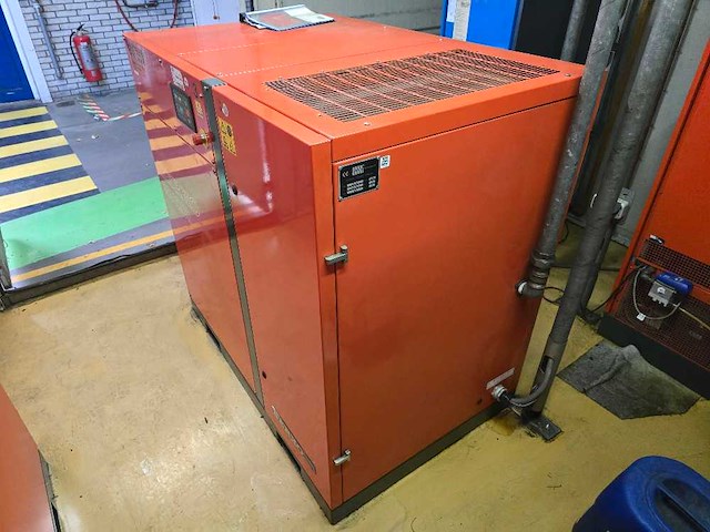 Berko - zuigercompressor (2x) - afbeelding 11 van  39