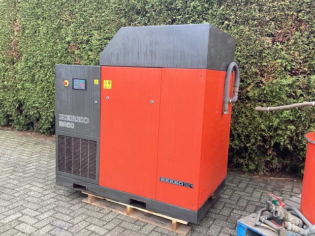 Berko br50 compressor - olie/water afscheider - luchtdroger - afbeelding 1 van  23