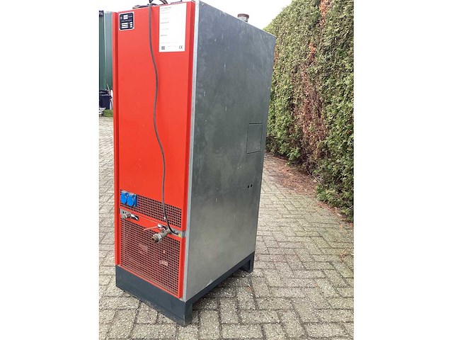 Berko br50 compressor - olie/water afscheider - luchtdroger - afbeelding 16 van  23