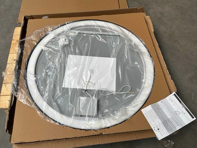 Berma decor led badkamerspiegel met ontwasemfunctie - afbeelding 3 van  6