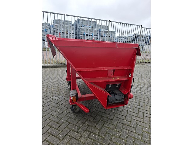 Bermvuller, horst weeding, ss84 - afbeelding 13 van  19