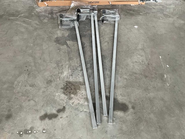 Berserker 140x1200 opspanklem (12x) - afbeelding 1 van  3