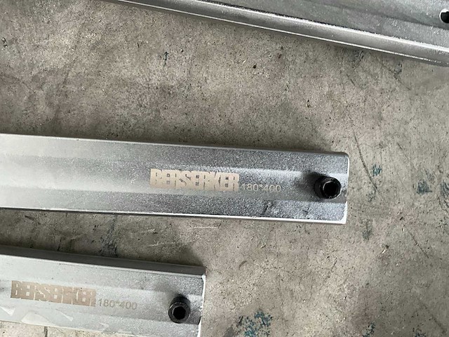 Berserker 180x400 opspanklem (12x) - afbeelding 1 van  2