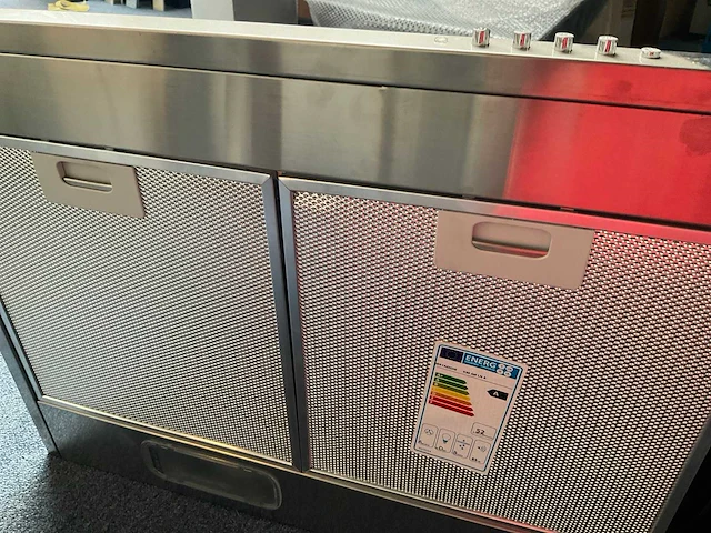 Bertazzoni k90amlna afzuigkap met motor en verlichting zwart/rvs - afbeelding 1 van  4