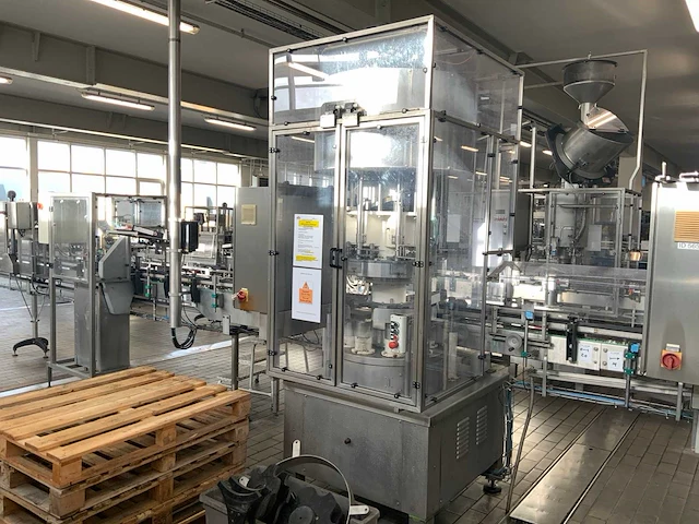 Bertolaso delta kurkensluitmachine - afbeelding 8 van  15
