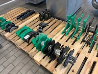Bertolaso stelvin flessensluitmachine - afbeelding 8 van  21