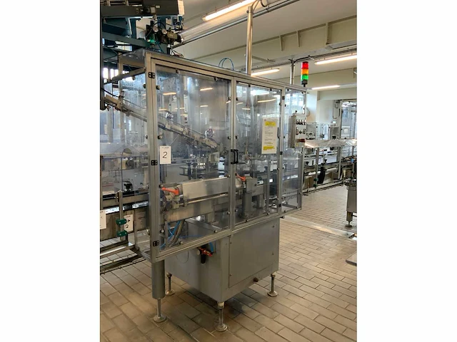 Bertolaso stelvin flessensluitmachine - afbeelding 15 van  21