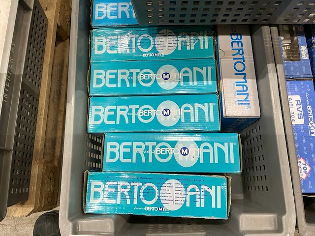 Bertomani divers deurbeslag - afbeelding 3 van  8