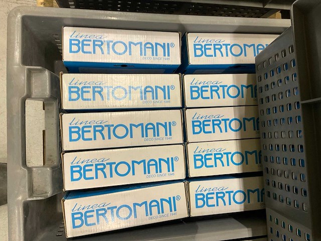 Bertomani divers deurbeslag - afbeelding 10 van  75