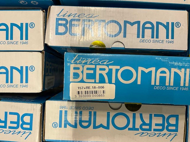Bertomani divers deurbeslag - afbeelding 19 van  75