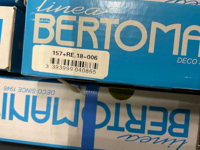Bertomani divers deurbeslag - afbeelding 22 van  75