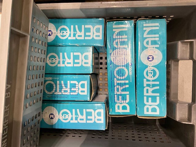 Bertomani divers deurbeslag - afbeelding 49 van  75