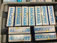 Bertomani divers deurbeslag - afbeelding 73 van  75