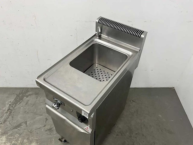 Berto's - cpe40 - mobiele pastakoker - afbeelding 2 van  5