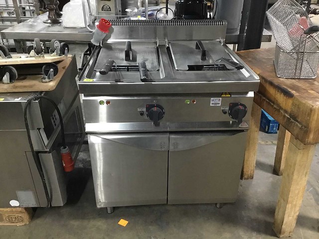 Berto’s - frituurpan - afbeelding 1 van  10