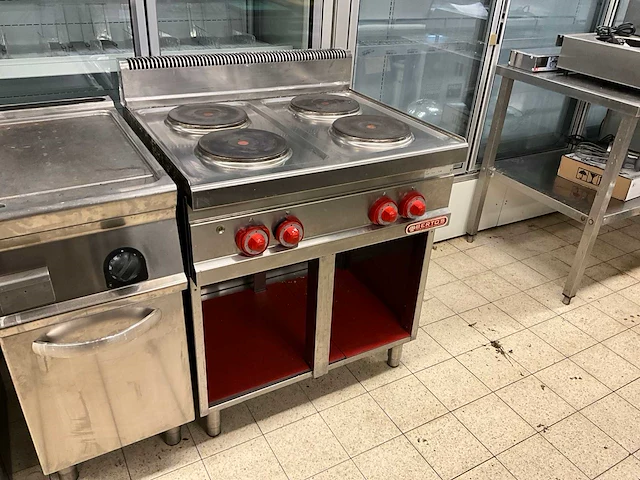 Berto’s e7p4b elektrisch fornuis - afbeelding 1 van  7