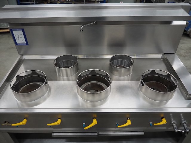 Bertrand - afbeelding 6 van  10