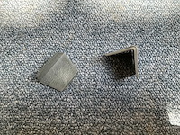 Beschermhoeken hoekprofiel pvc zwart 3,5x3,5x2,4 (4000x) - afbeelding 3 van  3