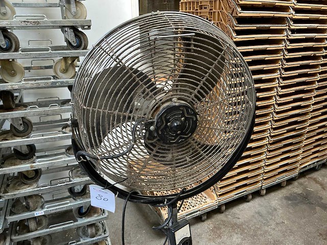 Besli ventilator op staander - afbeelding 2 van  6