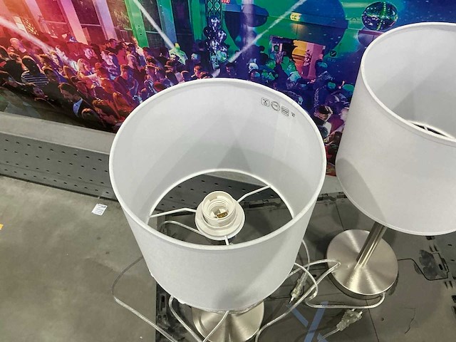 Besselink f512115-09 tafellamp (48x) - afbeelding 2 van  3