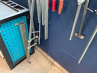 Bessey partij lijmklemmen op wandrek - afbeelding 8 van  8