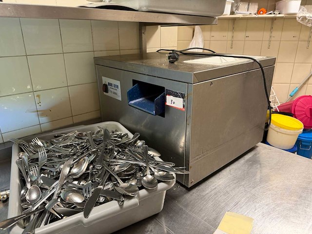 Bestek poleermachine - afbeelding 1 van  4