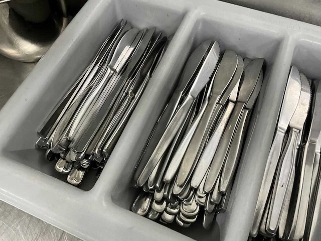 Bestekbak met messen - afbeelding 2 van  4