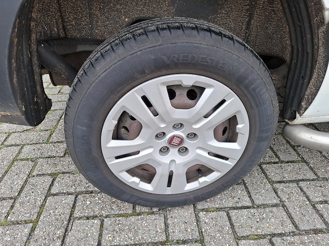 Bestelwagen fiat, doblo, bouwjaar 2016 - afbeelding 14 van  46