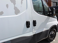Bestelwagen iveco daily 35c14 met kenteken vhk-04-n. datum eerste toelating 26-09-2018. apk vervaldatum 02-... - afbeelding 18 van  26