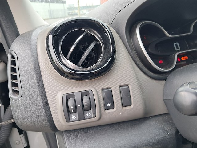 Bestelwagen, renault, trafic, 2017 - afbeelding 29 van  48