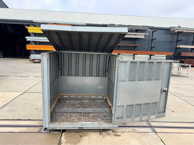 Bestrijdingsmiddelen container - afbeelding 8 van  14
