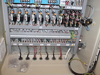 Besturingskast sprai prospayer ts op verrijdbare bok met verrijdbare pompunit met 8 pompen. april 2025. - afbeelding 7 van  9