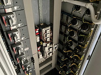 Besturingskasten in zeecontainer - afbeelding 11 van  21