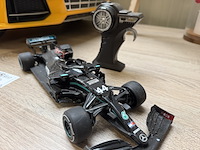 Bestuurbare mercedes f1 auto - afbeelding 4 van  5