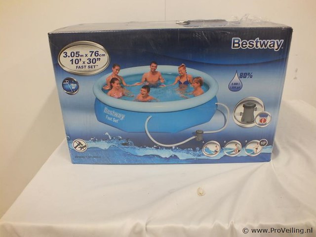 Bestway zwembad met filterpomp - afbeelding 1 van  2