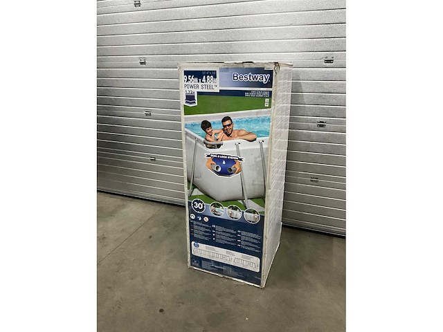 Bestway zwembadfilter en trap - afbeelding 3 van  5