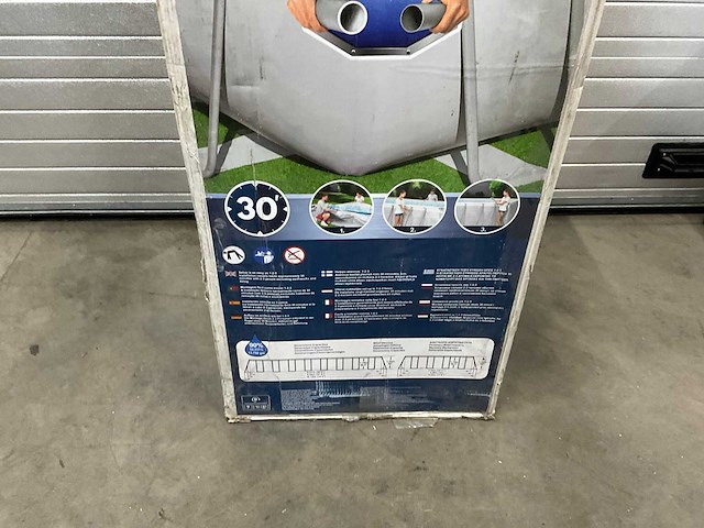 Bestway zwembadfilter en trap - afbeelding 4 van  5